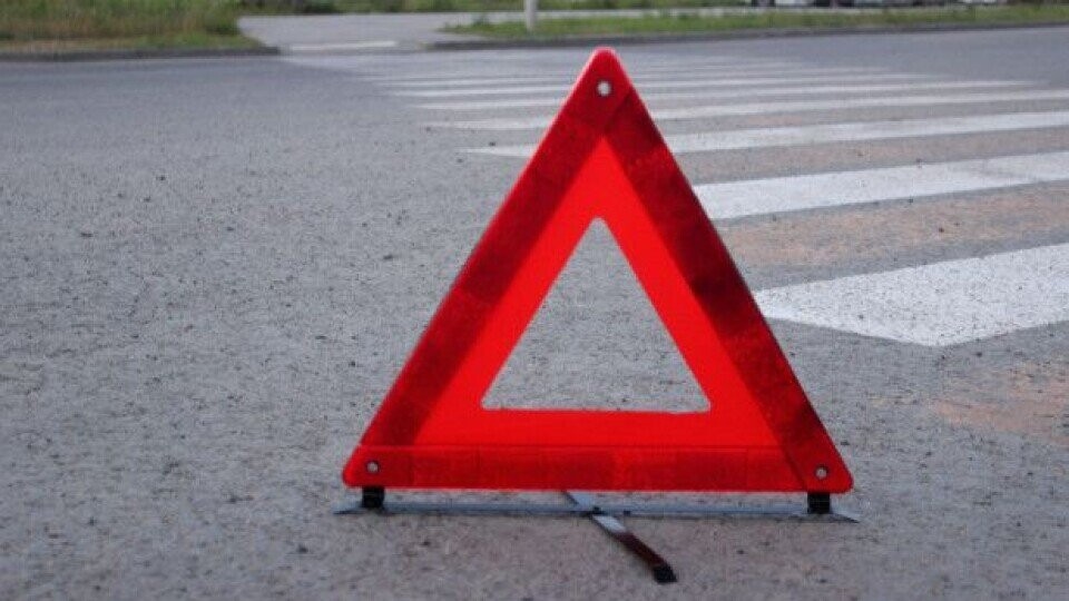 У Луцькому районі мотоцикліст збив жінку