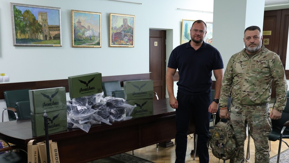 Луцька громада передала захисникам підсилювачі сигналу для дронів