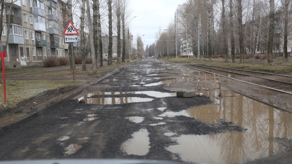 У Луцьку просять відремонтувати багатостраждальну вулицю