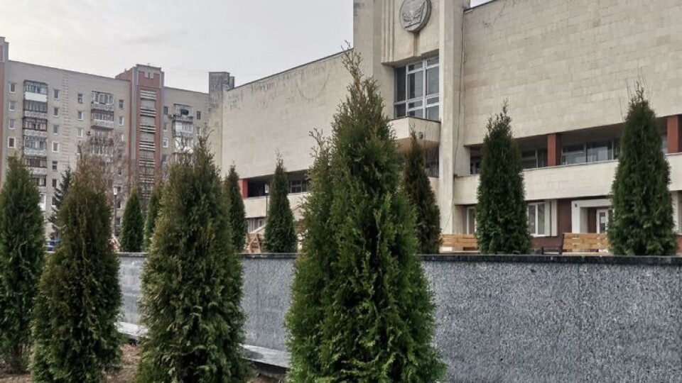 Реконструкцію площі Героїв Майдану мають завершити до кінця року. Що вже зробили