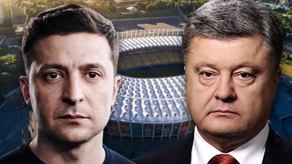 Дебати: Порошенко прийшов на сцену до Зеленського