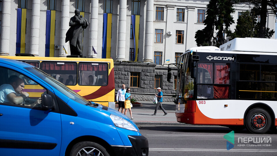 День Незалежності у Луцьку вперше без святкувань. Фоторепортаж
