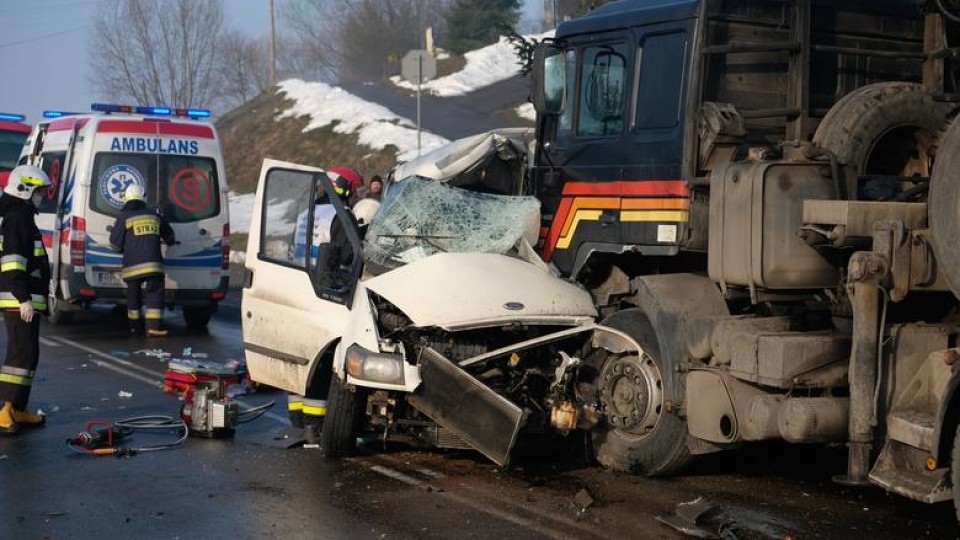 Жахлива ДТП у Польщі: загинули двоє українців, четверо в лікарні. ФОТО