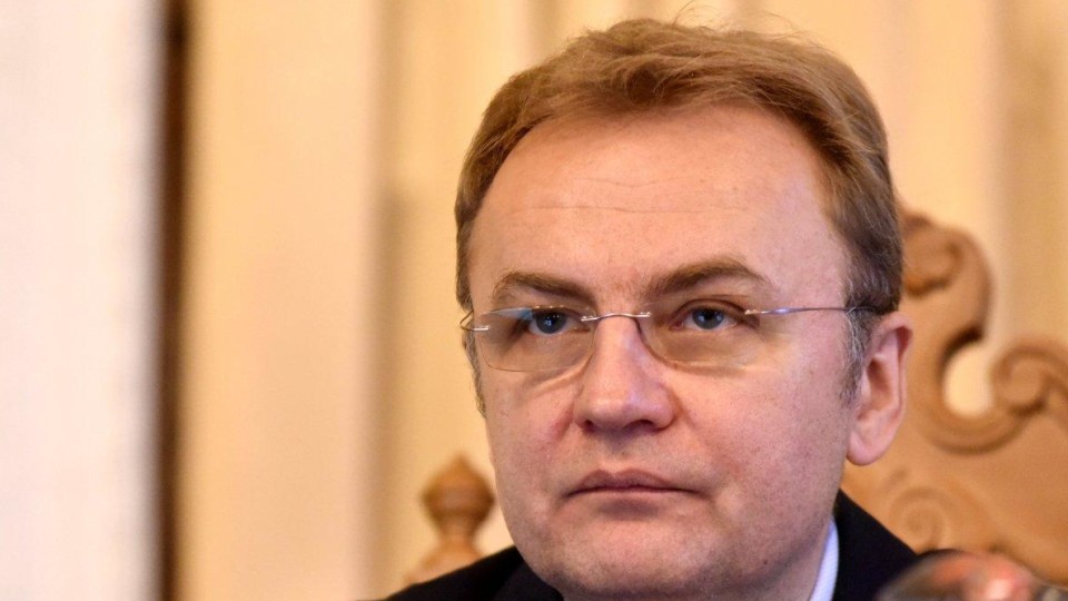 Садовий знявся з виборів