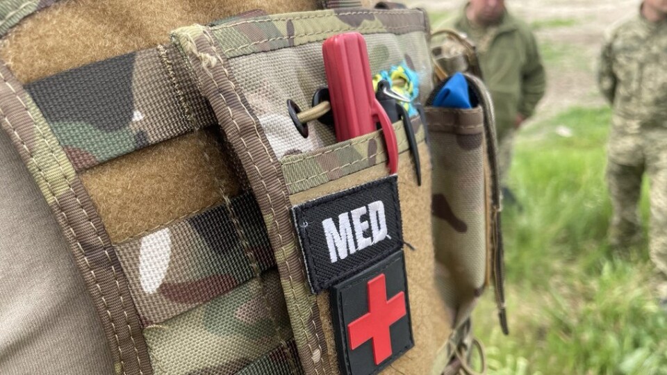 МОЗ на запит військових готує списки медиків для розбронювання