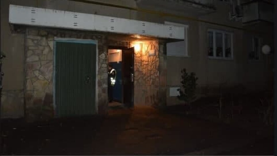 У Луцьку в підвалі багатоповерхівки знайшли мертвого чоловіка