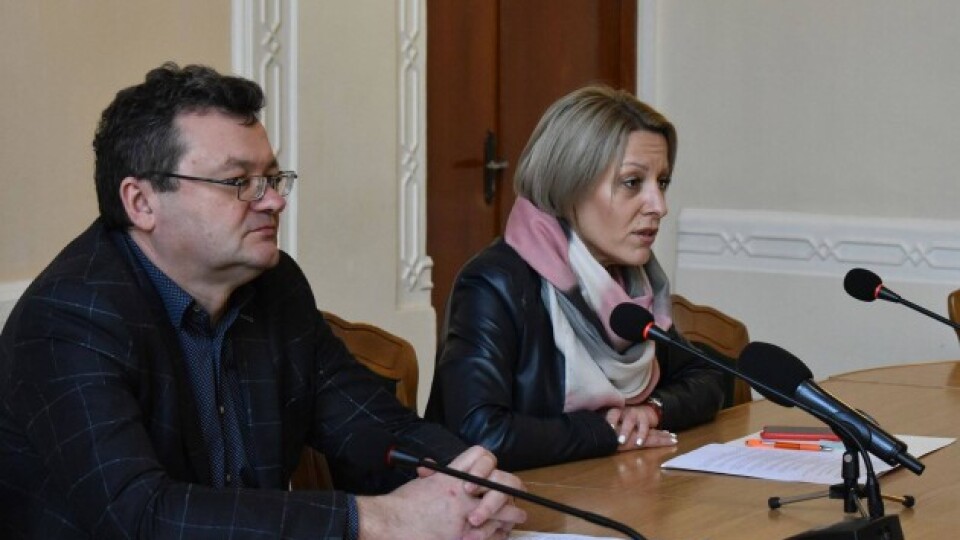 Повідомили про стан дівчинки з Волині, яка хвора коронавірусом