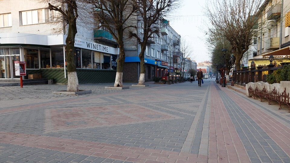 «Гарячі» знижки на популярну бруківку Le Bruk: мінус 30 гривень на кожному квадраті
