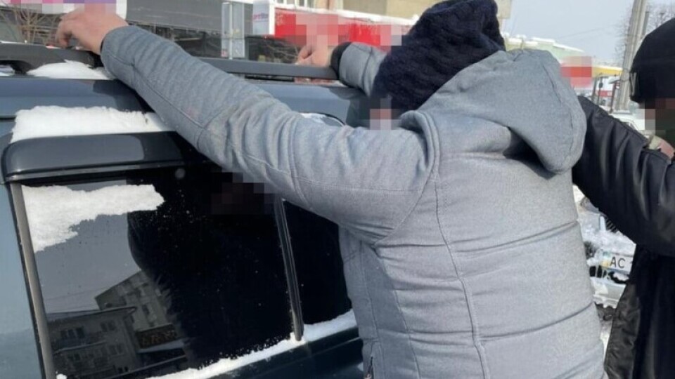 Назвали прізвище посадовця Служби місцевих автодоріг, який попався на хабарі у Луцьку