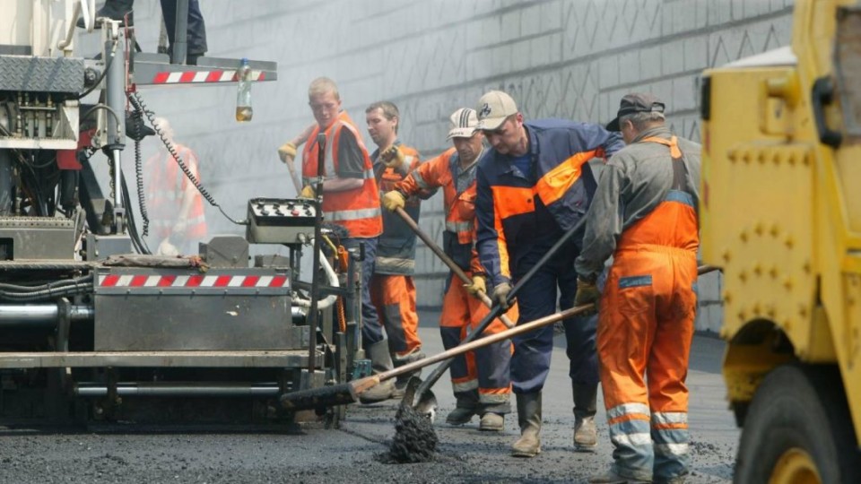 У селі під Луцьком  дорогу ремонтуватимуть  за понад  1,6 мільйона гривень