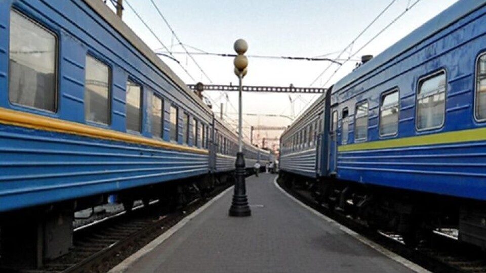 Укрзалізниця готова до роботи, але не у всіх областях