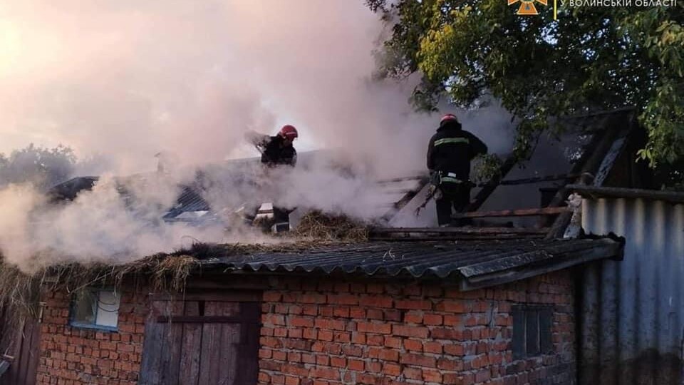 Під час пожежі на Волині загинув чоловік та його 4-річна донька