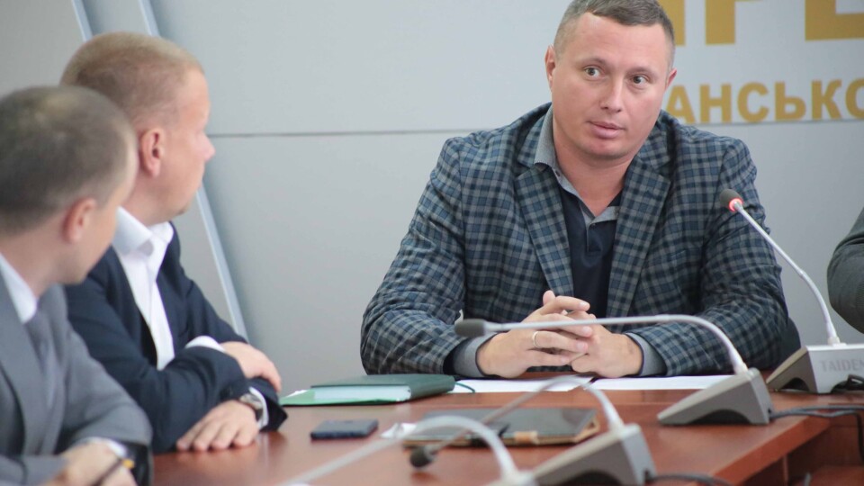 Через Погуляйка скликають позачергову сесію Волиньради