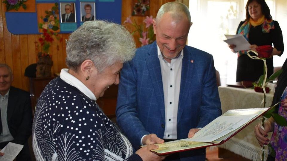 У Луцьку нагородили незрячих. Грамоти надрукували шрифтом Брайля. ФОТО