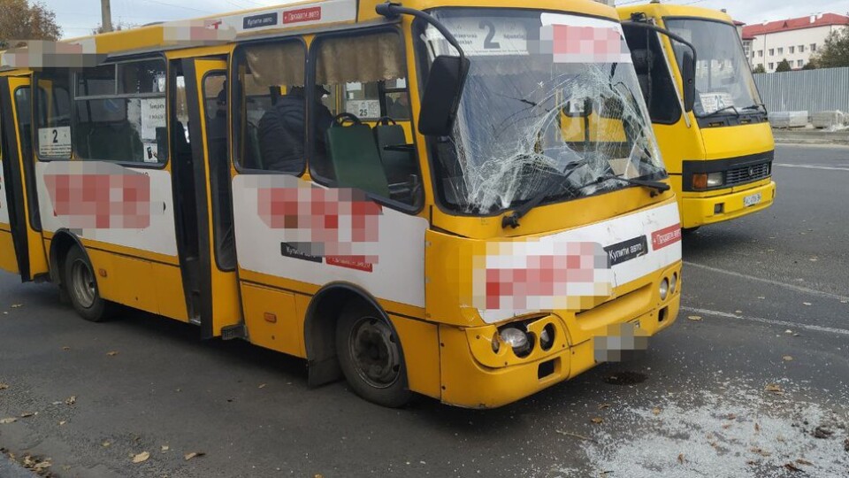 Постаждала 4-річна дитина: деталі аварії із маршрутками у Луцьку