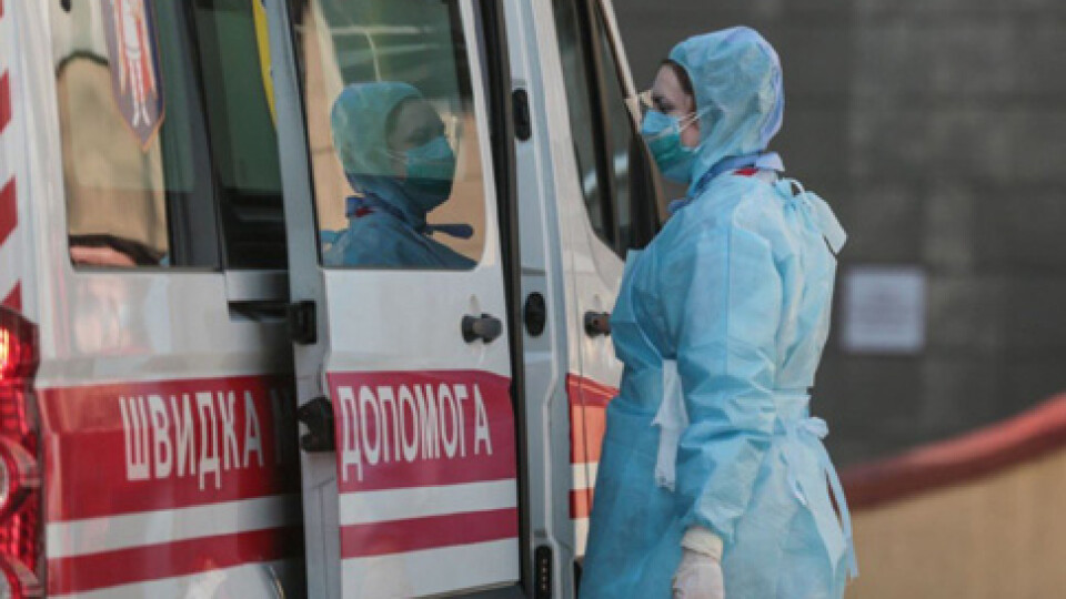 За добу від коронавірусу померло 333 українців
