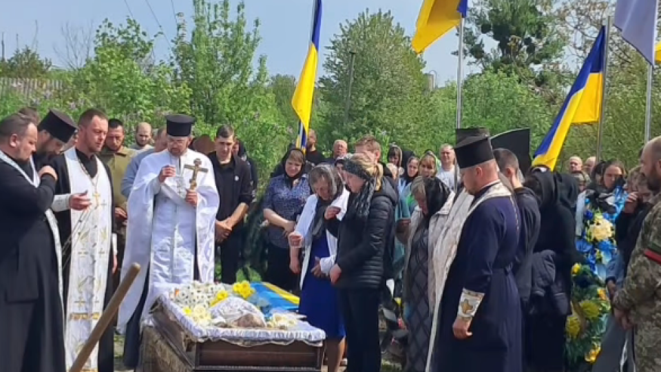 Волинь віддала останню шану захиснику. ФОТО