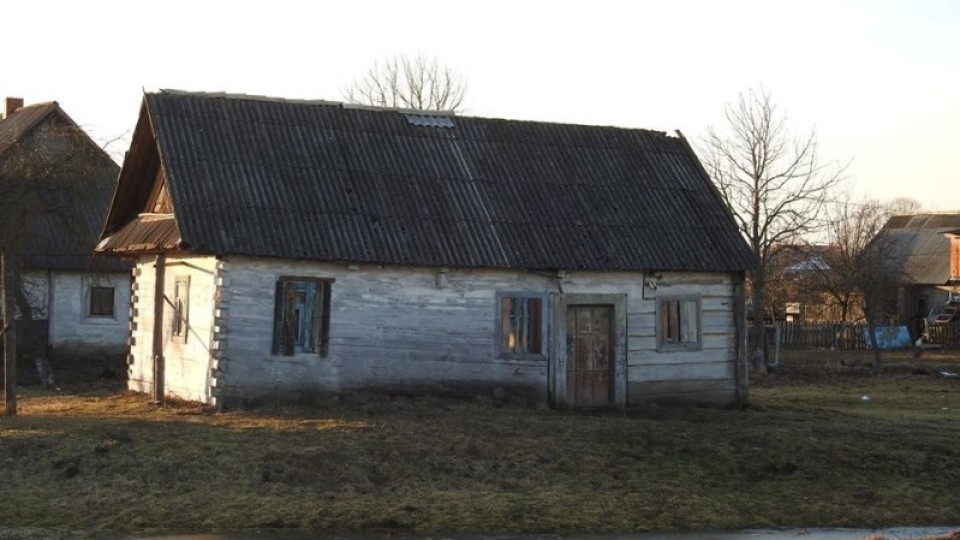 Хлопцям, які зробили спортзал у розвалюсі, знайшли іншу хату