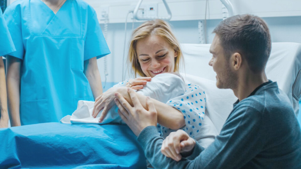 «Народжувати гідно!». Волинян запрошують на перегляд фільму і дискусію