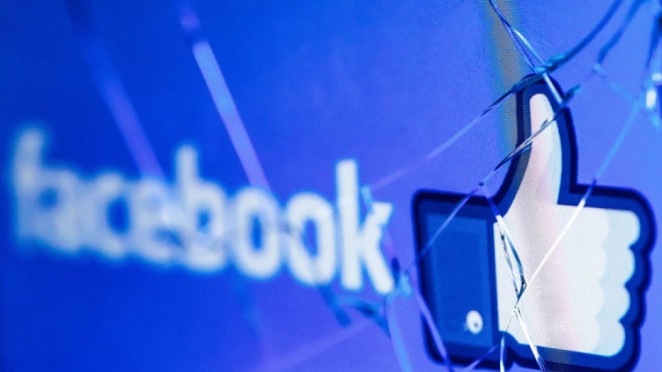 Користувачі скаржаться на збої в роботі Facebook і Instagram