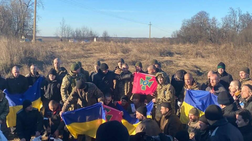 З російського полону звільнили ще 60 Захисників України. ФОТО