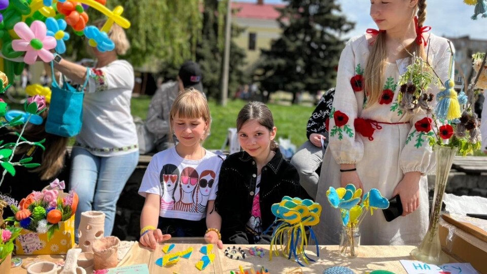 У Ковелі на благодійному ярмарку зібрали понад 65 тисяч гривень для ЗСУ