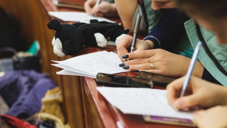 Радіодиктант національної єдності-2020. Де і коли його слухати? Скільки чекати результатів?