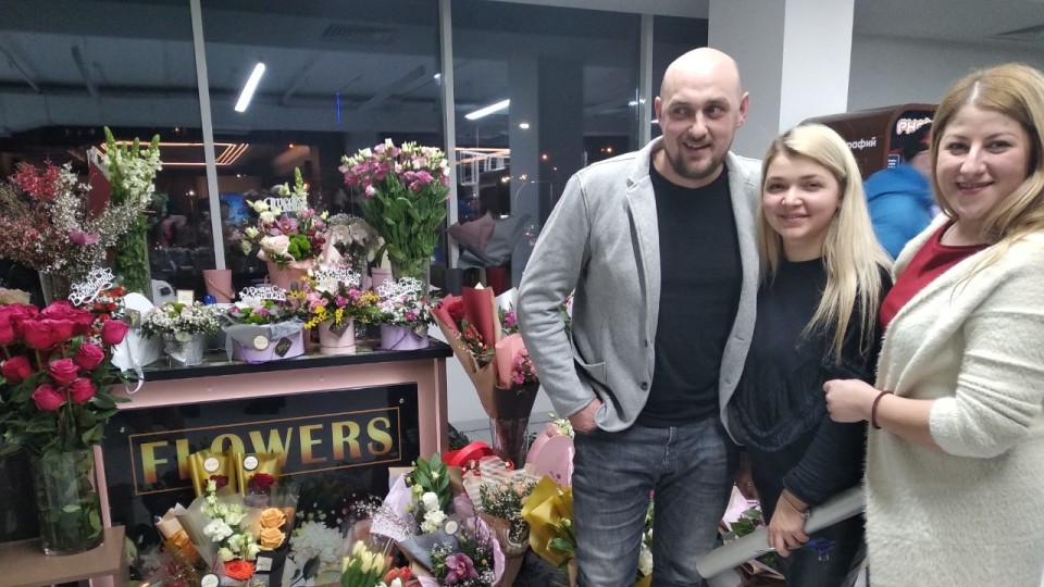 У луцької флористки вкрали телефон, поки вона робила селфі. ОНОВЛЕНО