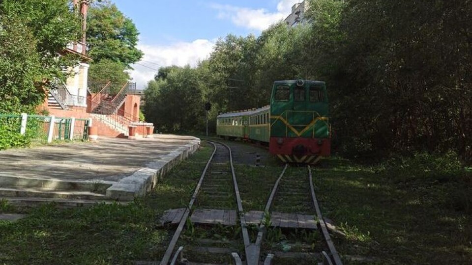 Луцьку дитячу залізницю хочуть закрити. У міськраді заявляють, що готові зберегти її