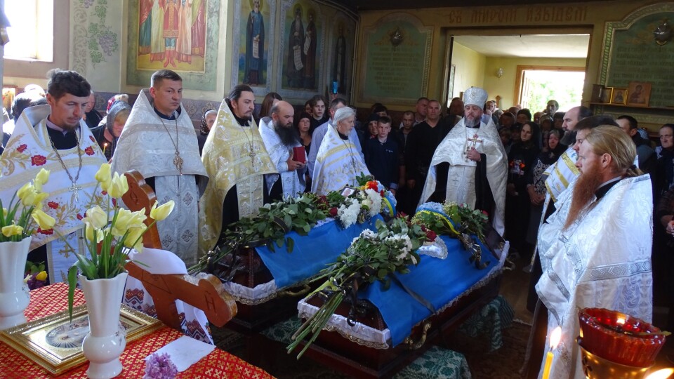 На Волині попрощалися з двома загиблими на війні Героями