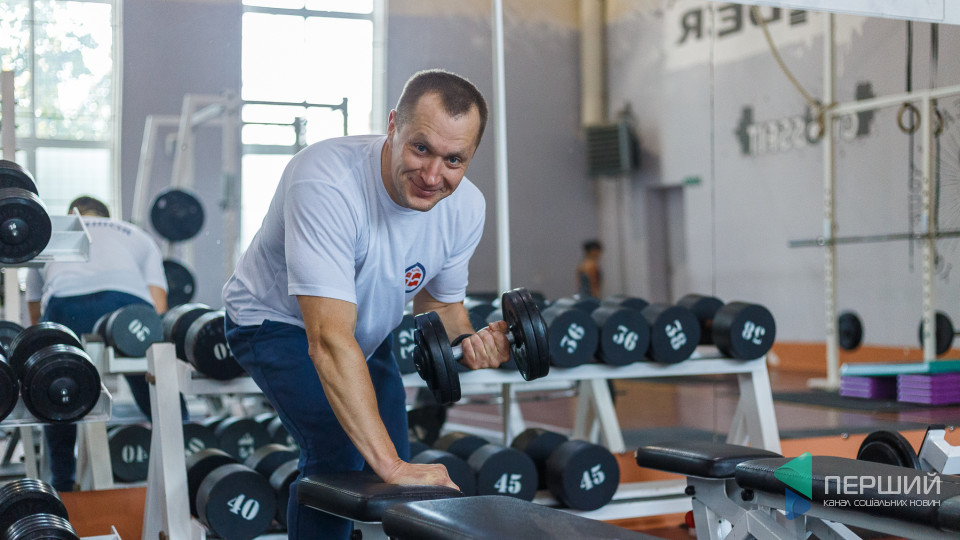 Зарядка з Андрієм Авраменком: ненависний біг, «залізо» та ендорфіни. ФОТО