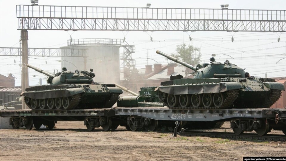 Росія використовує 50-річні танки. Це може свідчити про нестачу техніки - британська розвідка