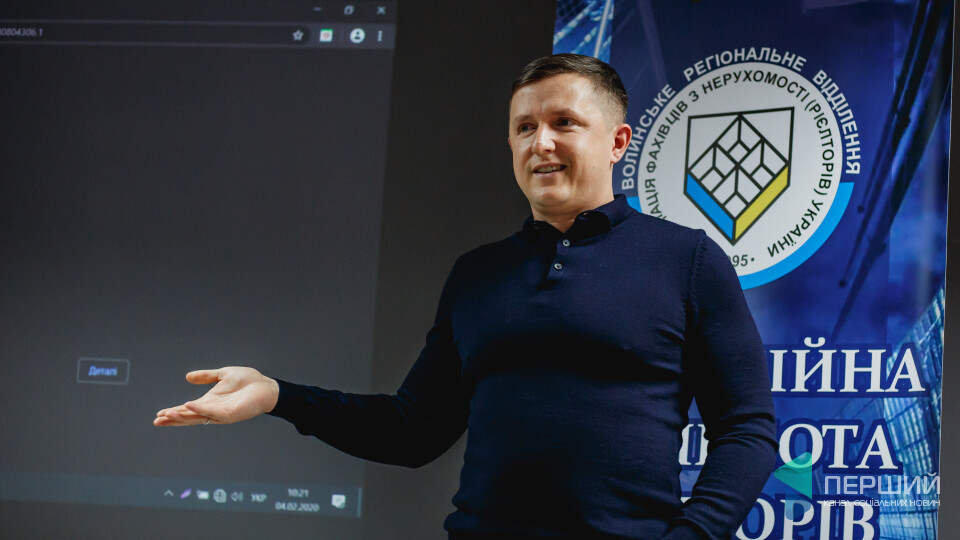 «Ми не хотіли дзвонити до клієнтів…» Андрій Разумовський – про покупців, ріелторів і успіх