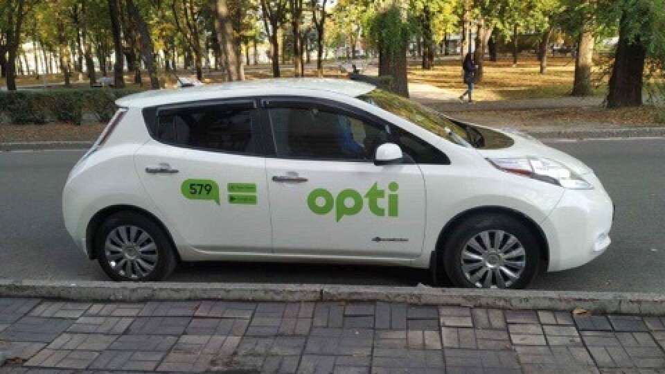 У Луцьку таксі безкоштовно возитиме лікарів на роботу