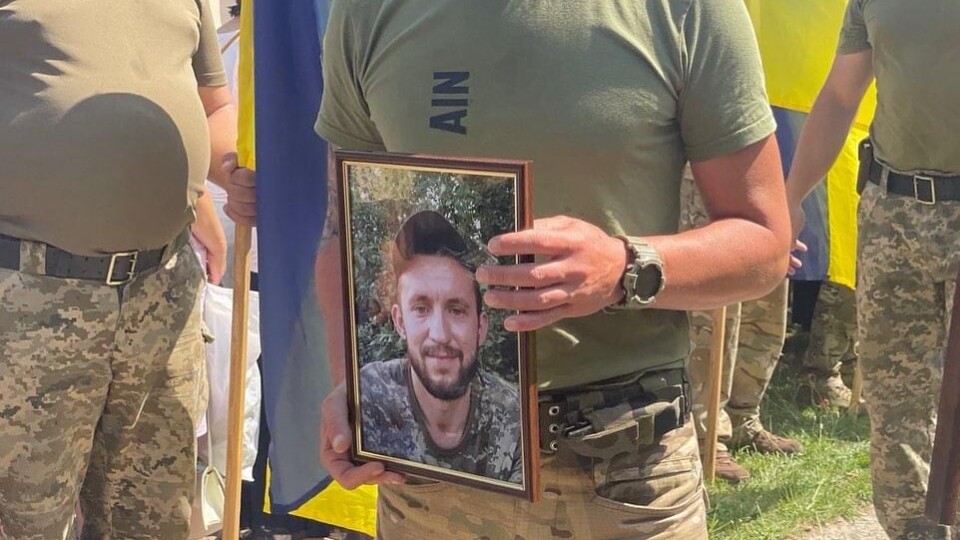 На Волині попрощались з загиблим Героєм Сергієм Власюком
