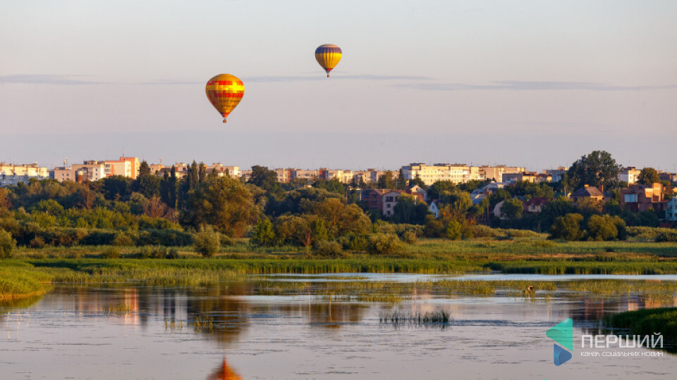 Скільки коштуватиме політ на повітряній кулі над Луцьком