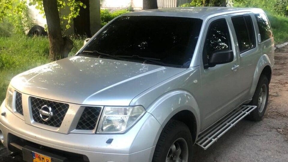 На Волині батьки загиблого воїна купили авто для побратимів сина