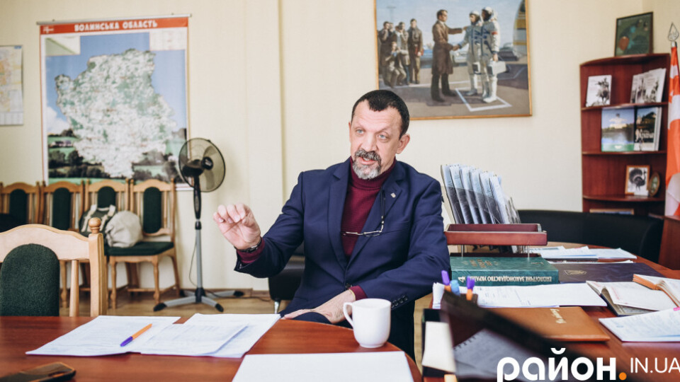 Норкова шуба, діаманти і колекція живопису. Що в декларації волинського керівника екоінспекції