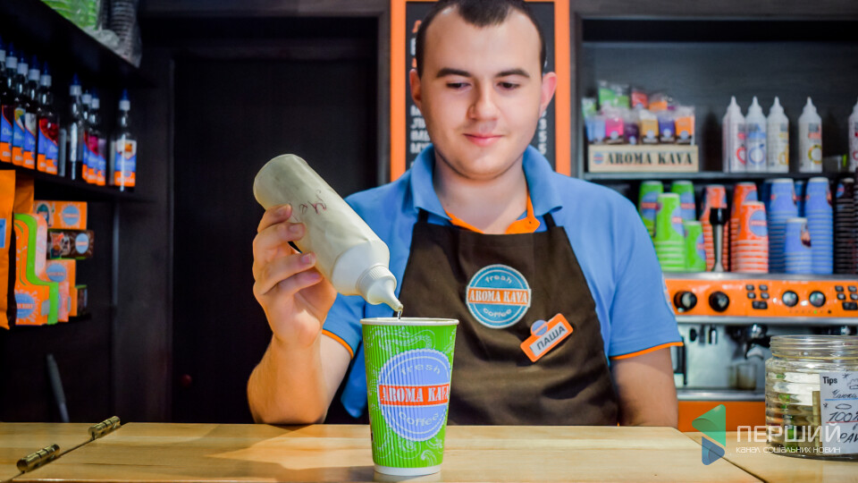 Матча лате в Aroma Kava. Чому лучани «підсіли» на зелений напій