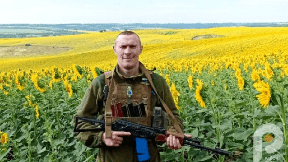 «Обов’язок чоловіка – захищати свою державу». Воїн з Волині після поранення служить в РТЦК та СП