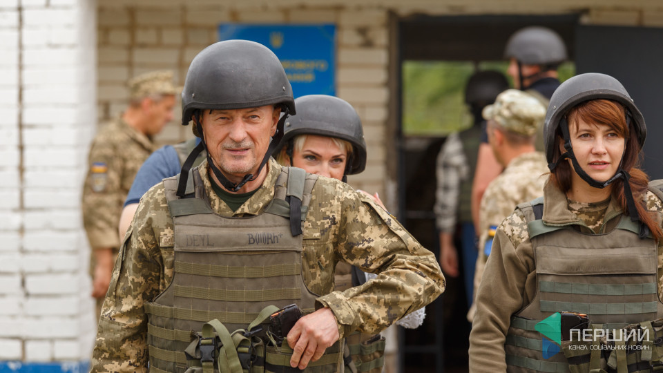 З польовою кухнею та стрільбою: як голова ОДА звітував за 100 днів роботи. ФОТО. ВІДЕО