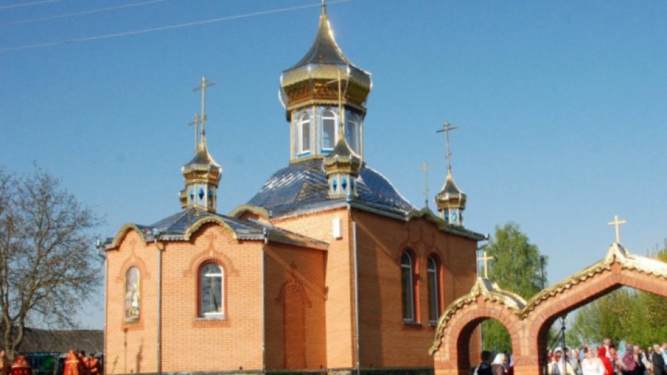 У трьох селах Локачинського району проголосували за перехід у нову церкву