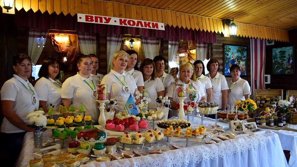 На «Бурштинову осінь» з'їхалися кулінари, флористи і швачки з усієї Волині