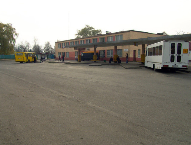 Волинський водій, що вигнав дівчину з автобуса серед поля, не розкаюється. ВІДЕО