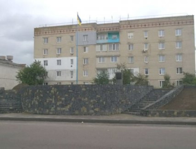 У Рожищі реконструюють сквер Борцям за волю та незалежність України