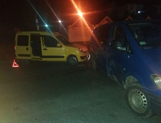 Нічна ДТП у Луцьку: постраждалі - у лікарні