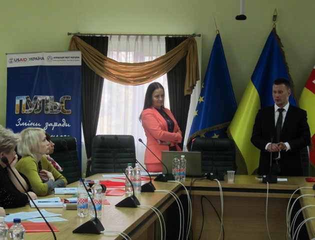 На Волині самоврядців вчили дотримуватись трудового законодавства