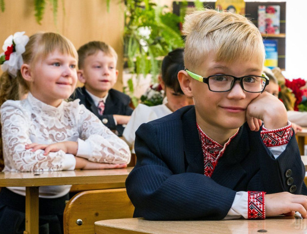 На Волині школярі пішли на осінні канікули на тиждень раніше