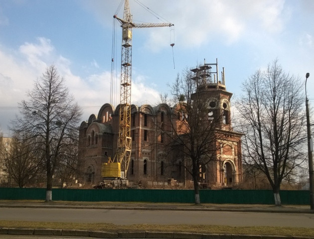 Депутат Луцькради закликав «вийти і забрати» Храм Всіх святих землі Волинської