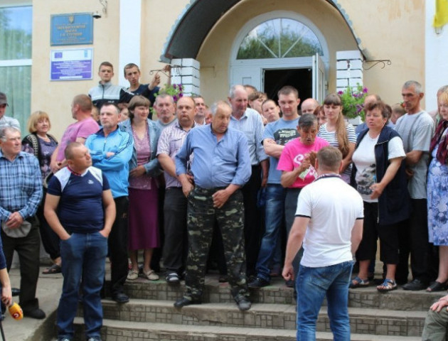 На Волині скандал через перейменування села